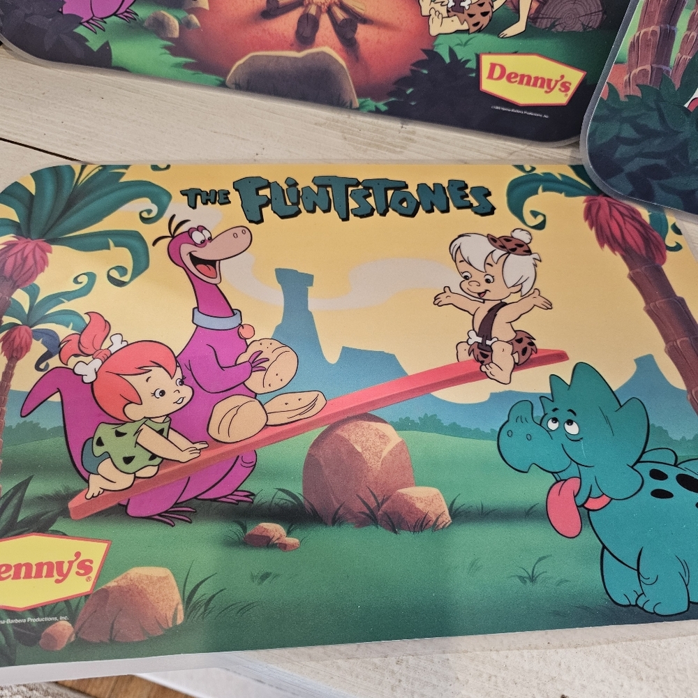 Vintage '89 "The Flintstones" Denny's Collectible Placemats Set Of 5 - Picture 6 of 7